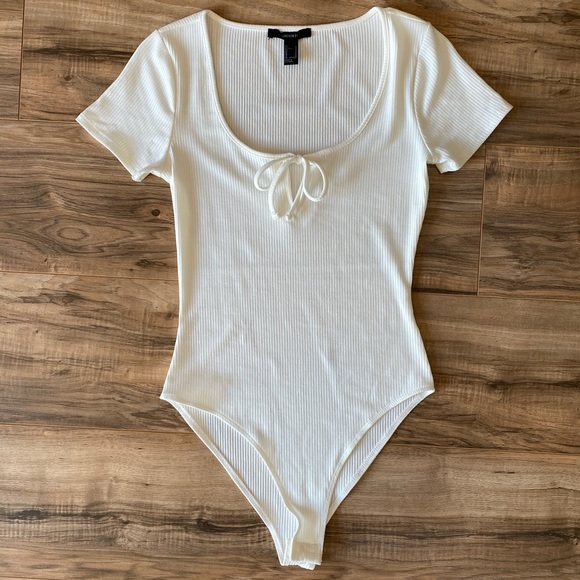 Forever 21 Tops - FOREVER 21 Ribbed Bodysuit (White)